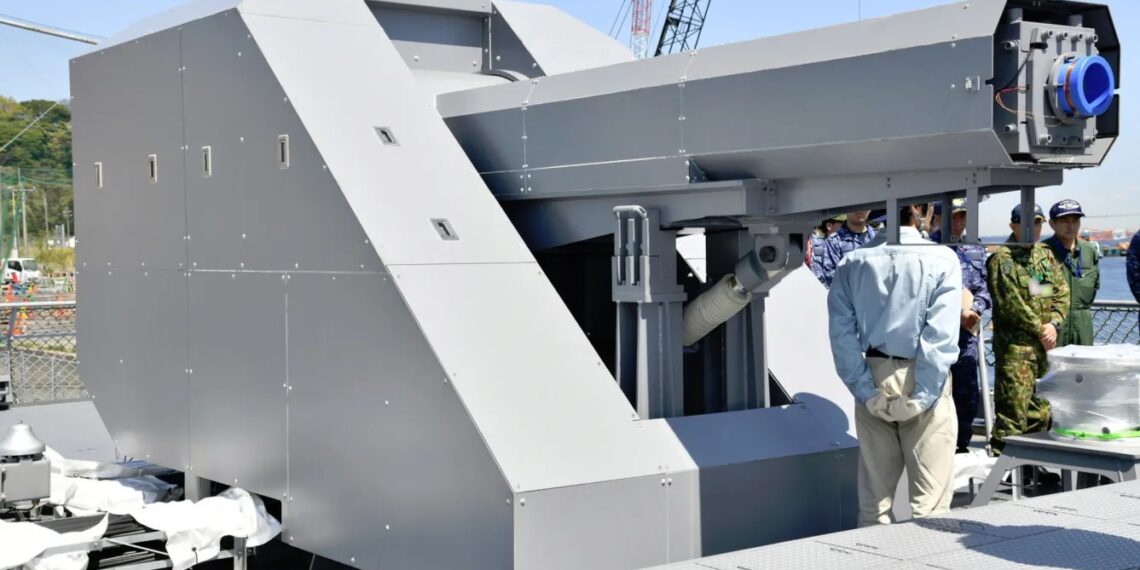 Japan Installs Railgun on Warship Testbed, Pushing Ahead as U.S. Backs Away 14 img 3661