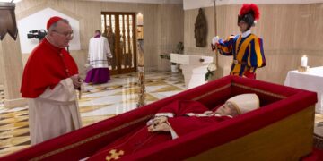 FIRST IMAGE OF POPE FRANCIS IN CASKET 1 img 3988 2 1