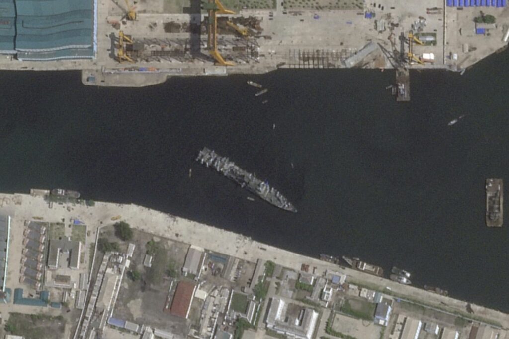 North Korea Races to Salvage Capsized Warship Before Kim Jong Un’s Deadline 15 img 6691