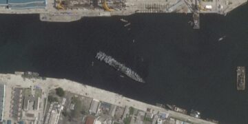 North Korea Races to Salvage Capsized Warship Before Kim Jong Un’s Deadline 1 img 6691