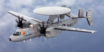 China Unveils KJ-600 Carrier-Based AWACS 1 img 4991 1