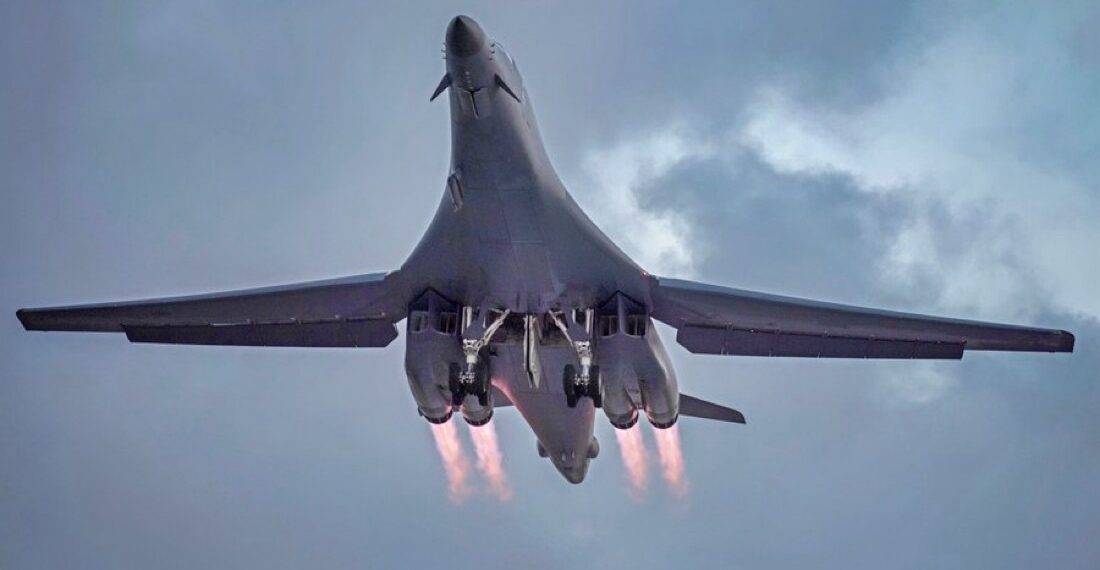 U.S. Escalates Show of Force Against Maduro: B-1 Bombers Fly Near Venezuelan Airspace 14 img 7344 1