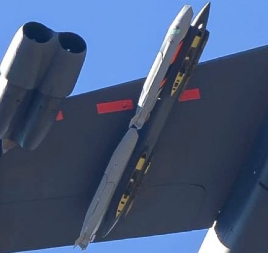 US Air Force B-52 Spotted With New AGM-181 Stealth Nuclear Missile 17 img 8462