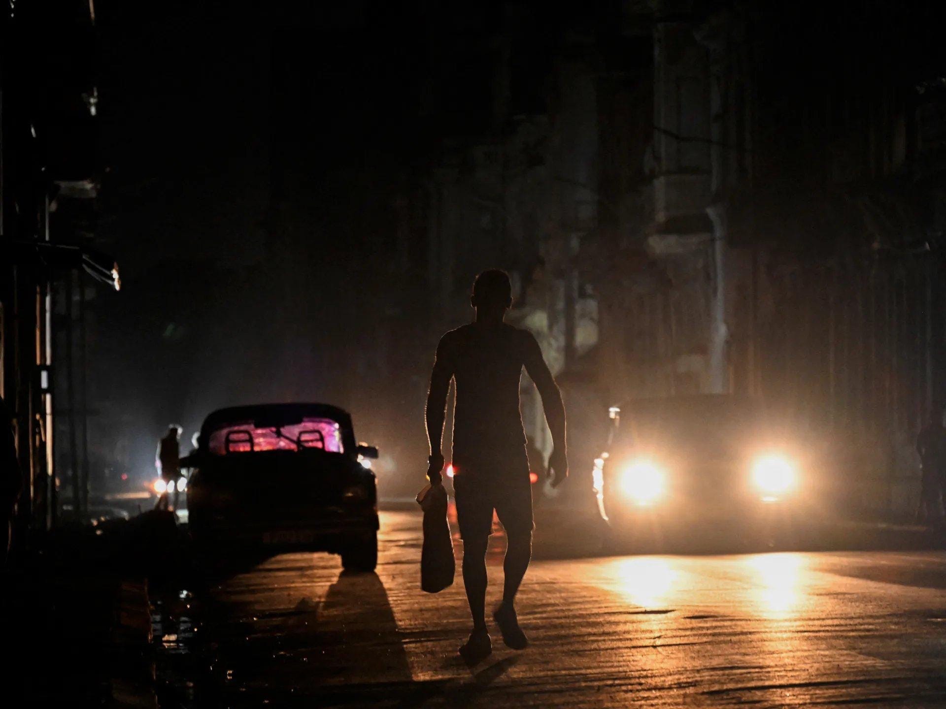 Massive Blackout Plunges Havana and Western Cuba into Darkness 13 img 7469