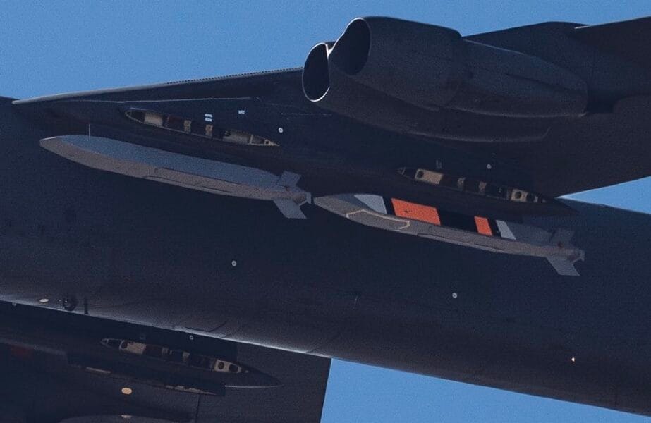 US Flaunts Next-Gen Nuclear Missile On B-52 Bomber 1 img 9164