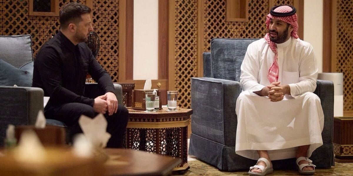 Zelensky Offers Gulf Air Defense Pact