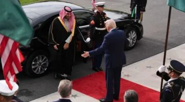 Gulf Allies Urge US to Continue War on Iran